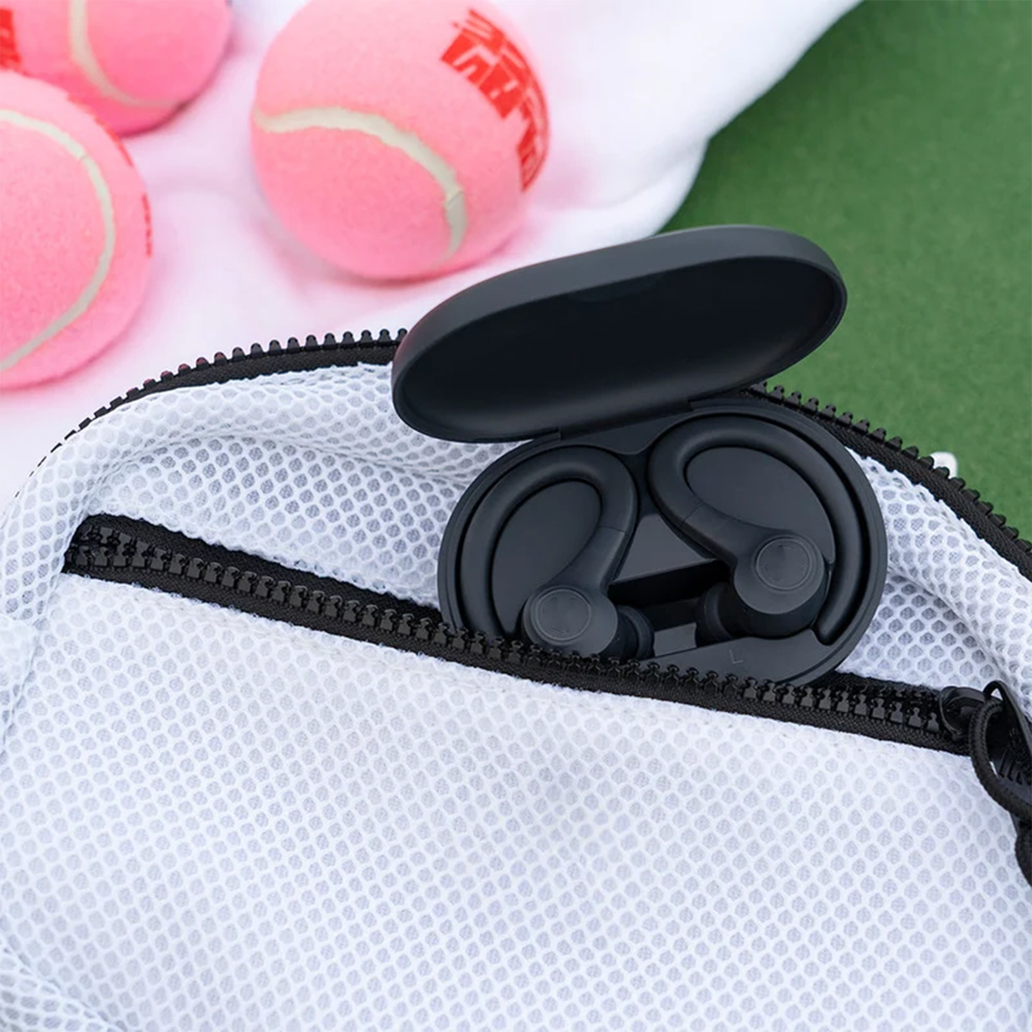 Wireless Sport Earbuds With Ear‑Hook IP55 Water‑Dust Resistance 35H Total Playtime